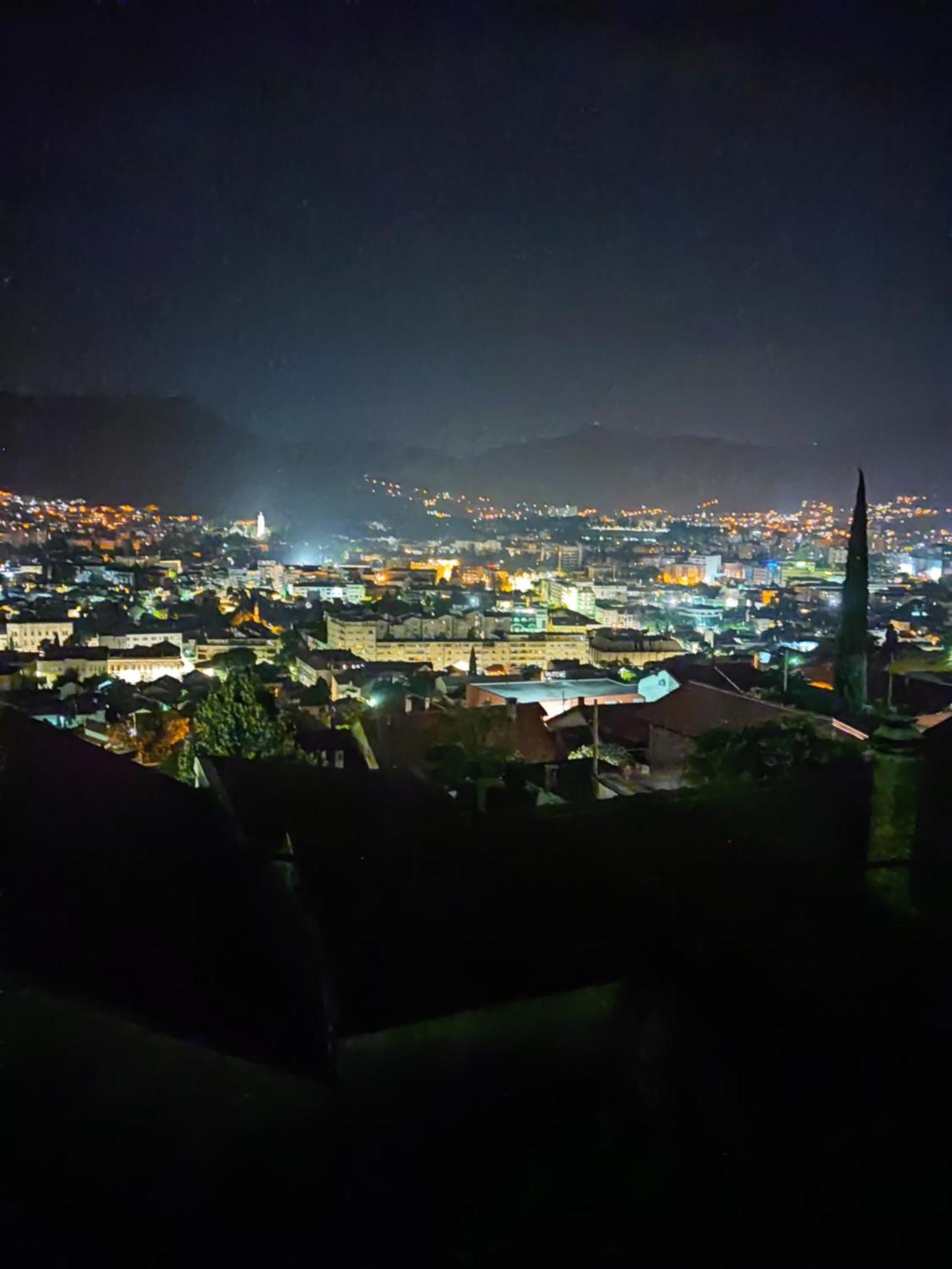 View Of The City - Studio Apartment Mostar Buitenkant foto