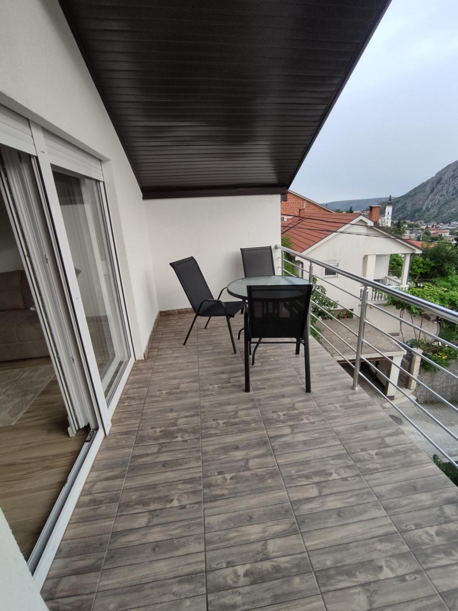 View Of The City - Studio Apartment Mostar Buitenkant foto