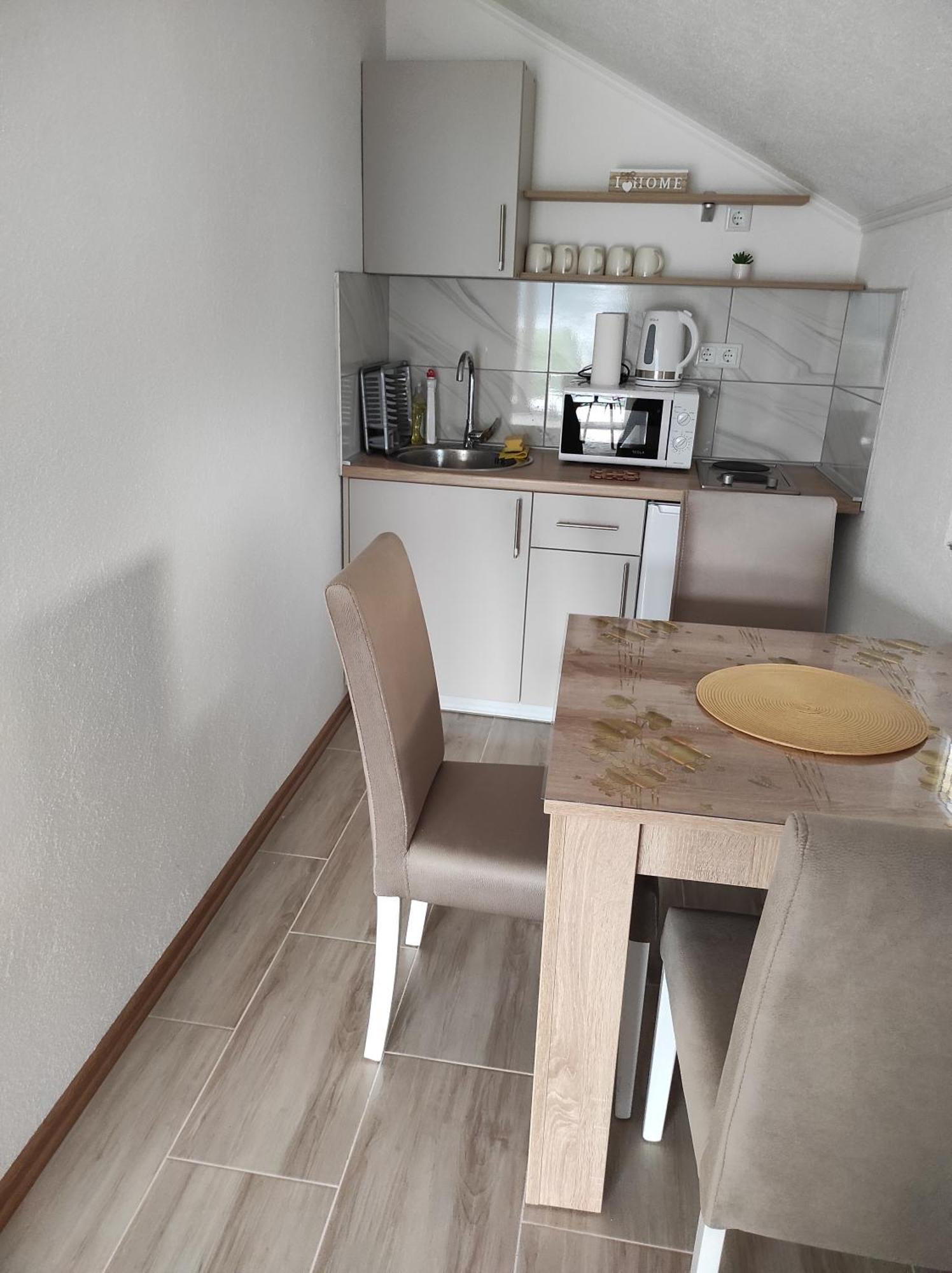 View Of The City - Studio Apartment Mostar Buitenkant foto