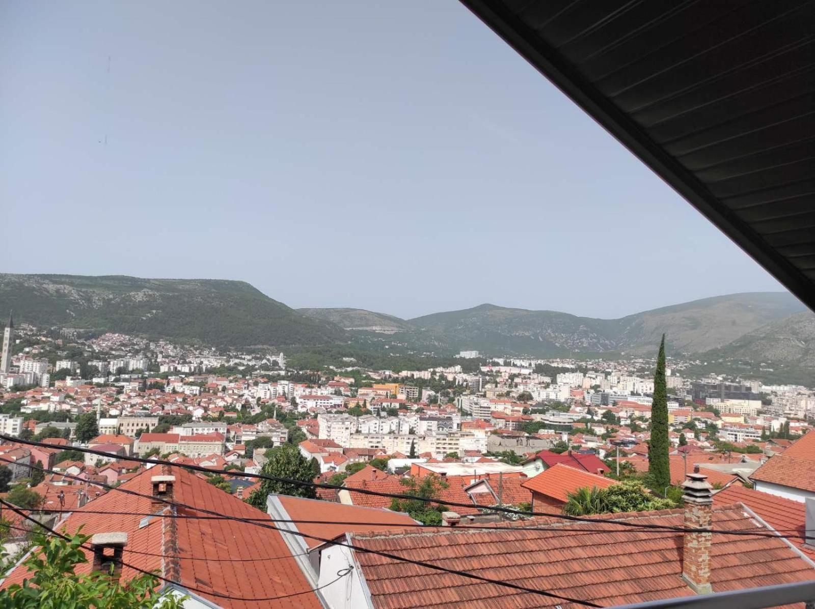 View Of The City - Studio Apartment Mostar Buitenkant foto